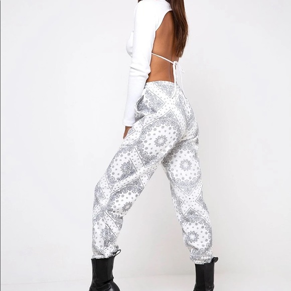 White Bandana Boyfriend Jogger - Picture 3 of 4